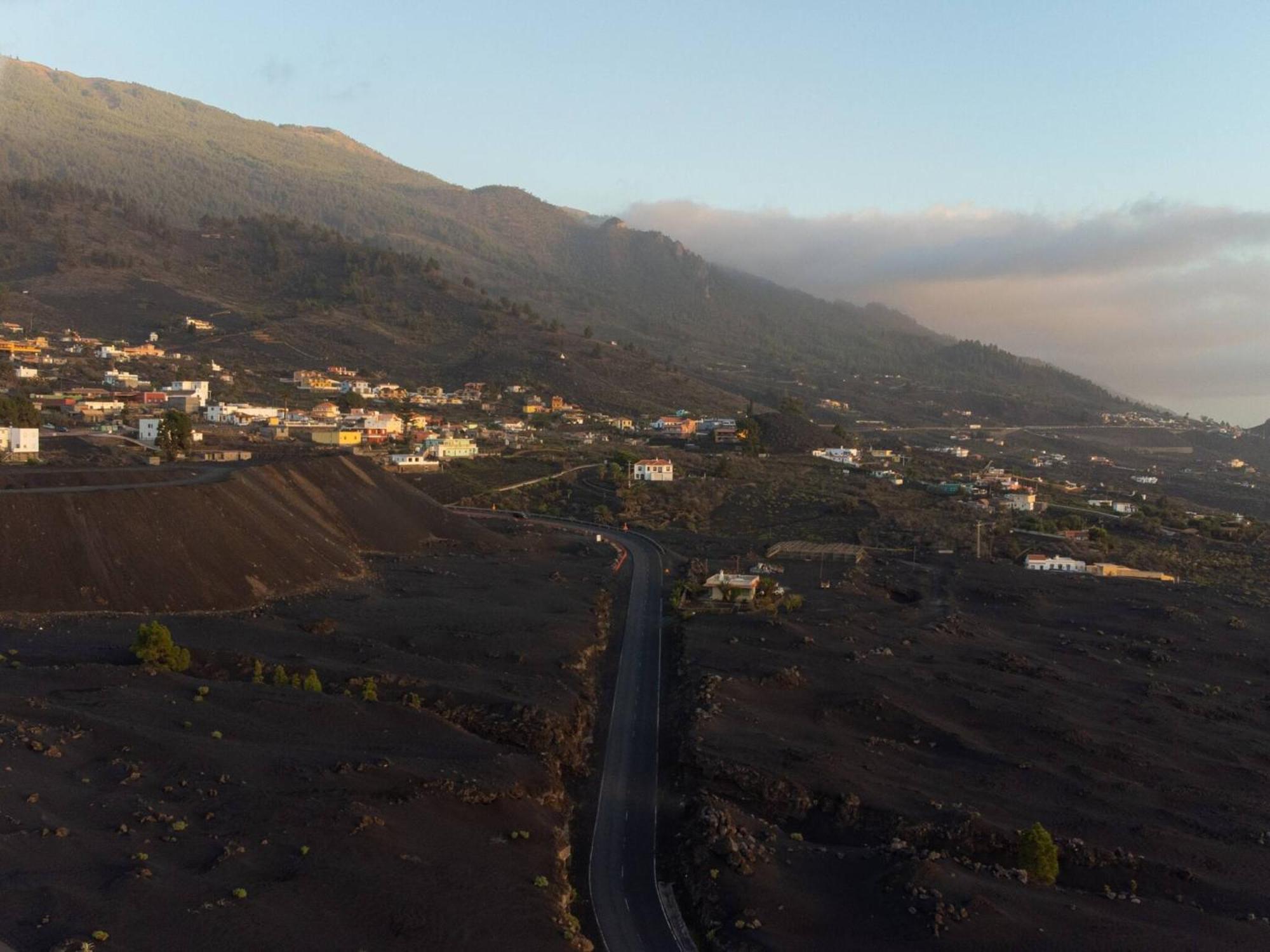 Finca Las Huellas - Moderno Apartamento Con Vistas Al Mar Y Al Volcan Los Llanos De Aridane Extérieur photo